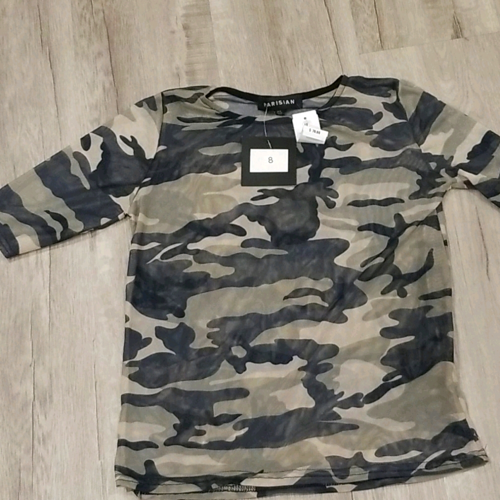 ♡Camo top♡